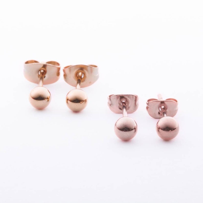 1 Pair Rose Gold Stainless Steel Gold Plated Minimalist Pearl Stud Earrings Ball image 2