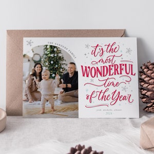 Prachtige kerstkaart voor de tijd van het jaar Eenvoudig te bewerken kerstkaart DIY Corjl