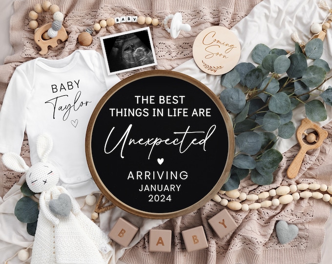 Pregnancy Announcement Simple Minimalist Baby Reveal Digital Gender Neutral Baby Announcement, Editable Social Media Baby Reveal Template