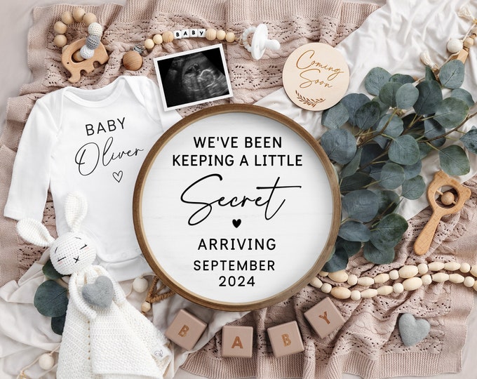 Pregnancy Announcement Digital, We've Been Keeping a Secret, Baby Announcement, Gender Neutral, Editable, Instant Download, Instagram, Corjl