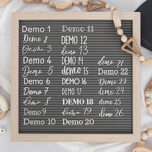 Puede incluir: Un tablero de letras gris con letras blancas que deletrean "Demo 1" a "Demo 26" en varios estilos y tama&ntilde;os de fuente.