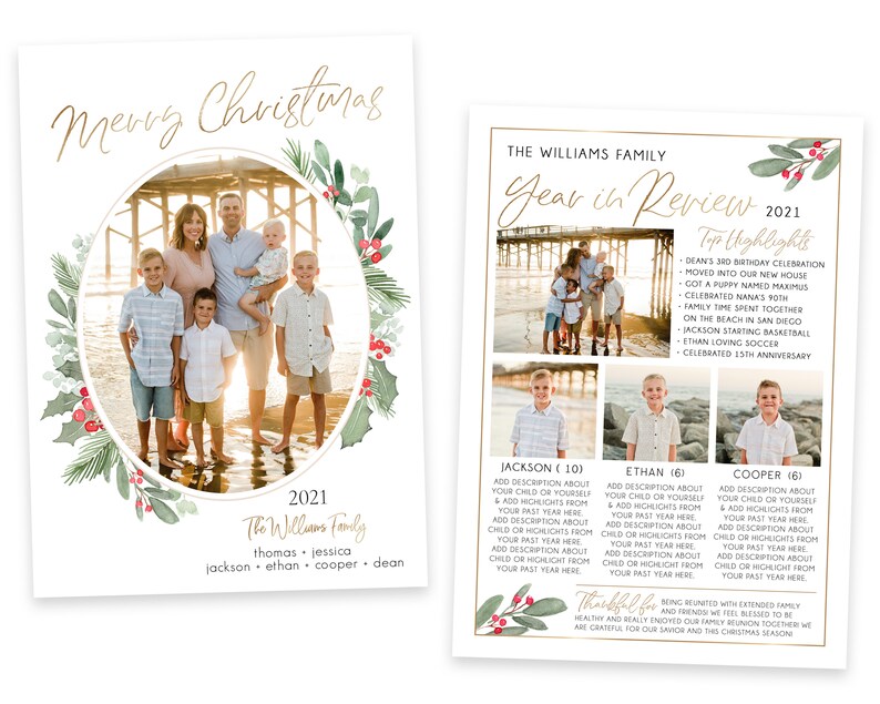 Puede incluir: Una tarjeta de Navidad con una foto familiar de cinco personas de pie en una playa. La tarjeta tiene un dise&ntilde;o de corona verde y roja con el texto "Feliz Navidad" y "The Williams Family" en letras doradas. La tarjeta tambi&eacute;n incluye una secci&oacute;n de resumen del a&ntilde;o con los aspectos m&aacute;s destacados del a&ntilde;o de la familia.