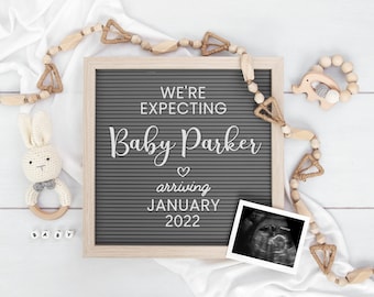 Editable Letter Board Pregnancy Announcement: Gender Neutral Social Media (Digital)