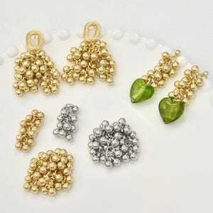 2pcs Grape Charm Pendant ,Fruit Charm,Garden Charm,Sweet Charm,Diy Charm,Jewelry Suppies