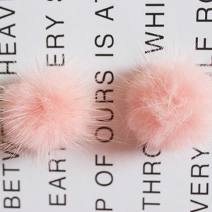 5PC 4cm Pink Mink furry Pompom Charm Pendant Fur Ball Charm Pom Pom Charms Paste Pom Jewelry Supplies