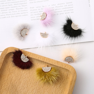 2pcs Mink furry Pompom Charm Pendant Fur Ball Charm Pom Pom Charms Paste Pom Jewelry Supplies