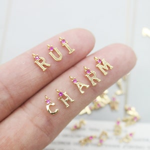 26PCS / set oro real chapado Zircon letra inicial encantos, cz Pave letter Encanto, Tiny Letter Charms, Words Bracelet/Necklace Diy, Letter Finding