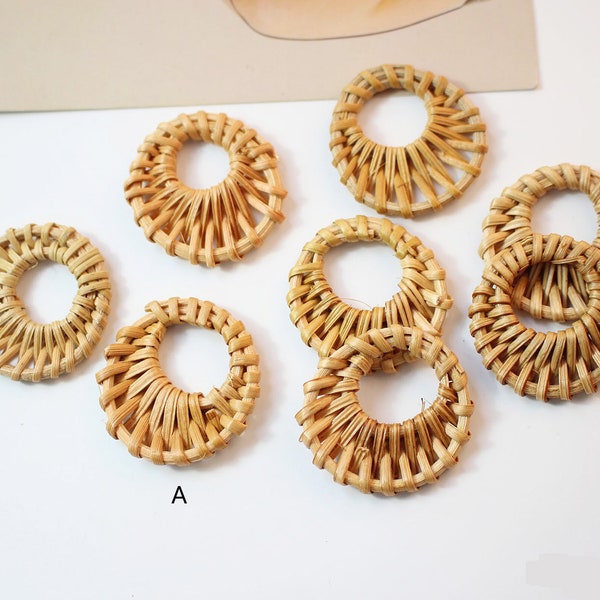 4pcs Natural Rattan Wood Earring Hoops,45MM Round Wooden Charms Handwoven Circle Findings Woven Boho Jewelry Making Blanks