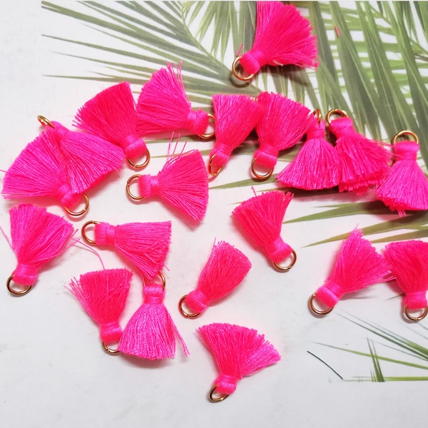 10pcs Hot pink Tassels,tiny catton  tassels,2cm cotton thread tassels,mini tassels,tassels charm for jewelry making,Wholesale tassels