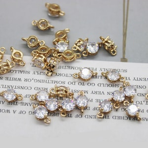 10 STKS Vergulde Tiny Cubic Zirconia Charm, 5 * 10 MM, Clear Drop, CZ Pave Connector, Sieraden maken, DIY Materiaal, Ambachten Levert
