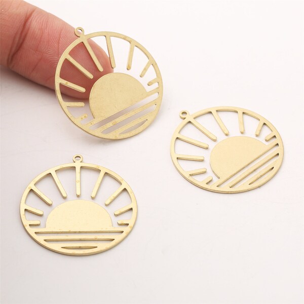 10pcs Raw Brass Sun Shaped Charms ,Jewelry Supplies , Earring Findings, Jewelry Making, Diy Material, Jewelry Supplies