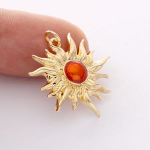 Real gold plated enamel sun charm , tiny sun charm,bracelet necklace pendant,sunflower charm,plant,gold plated over brass