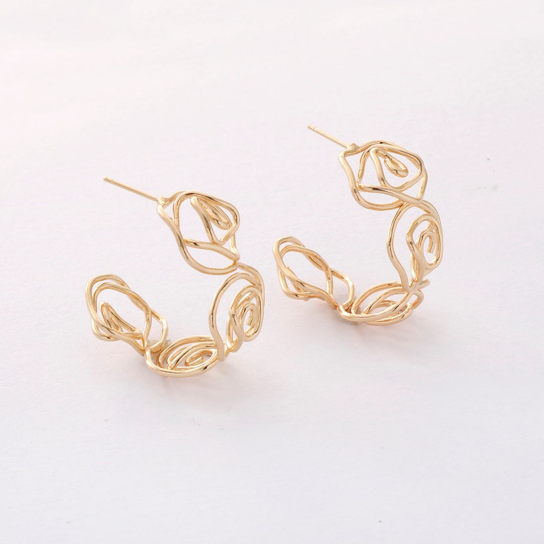 Little Daisy Flower Charmed Hoop Earrings In Sterling Silver - Cute Fl – Silver Rain Silver