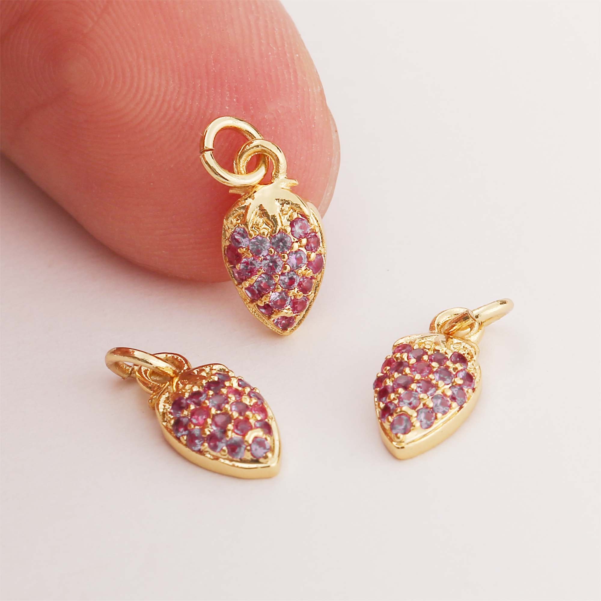 6pcs High Quality Real Gold Plated CZ Pave Strawberrycharm