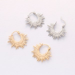 4pcs Real Gold Plated Spike hoop earrings, Gold sun earrings, Dainty earrings, Dainty hoops, Minimalist earrings, Pointed hoops gold