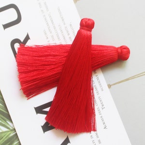 10pcs/50pcs/100pcs. red silk tassels, silky tassels, chunky tassels,7CM, tassels for jewelry, high quality, wholesale tassel