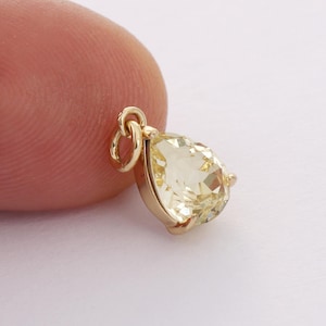 Light Yellow Crystal Charm Pendant,Tiny Faceted Lucite Beads,Teardrop Zircon Birthstone Charm,Bezel Gemstone, wholesale prices