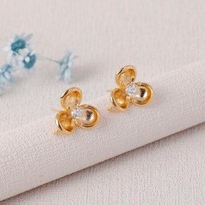 6pcs Real Gold Plated Brass Flower Earrings, Tiny Flower Earrings,Leaf Ear Post, Gold Flower Post earrings,Earring accessories