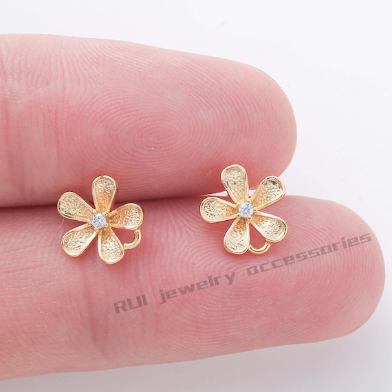 Buy SOHI Gold Plated Flower Drop Earrings Online