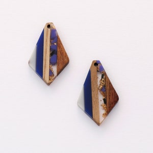 4 Stück Epoxidharz Anhänger, Diamant durchscheinend blau Harz Zubehör, Holz und Harz Anhänger, Farbe blockiert, Diamant Charm