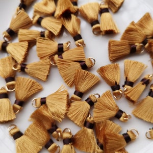 10pcs Golden silk tassels,tiny silk tassels,2cm silky thread tassels,mini tassels,tassels charm for jewelry making,Wholesale tassels