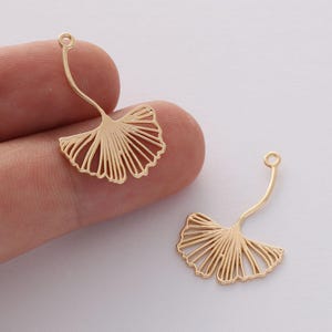 Ginkgo Leaf Dangle Pendant, Nature Leaves Pave Brass Charms,Hollow Ginkgo Leaves,Geometric Ginkgo Leaf Necklace Charm, DIY Jewelry