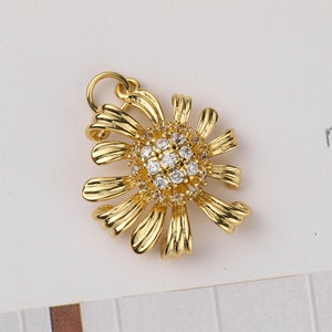 6pcs High-quality Real Gold Plated Flower Charm, cz Pave Flower Pendant, Zircon Daisy flower Charm, nickel-free