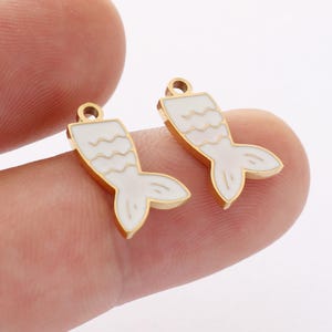 2PCS PVD 18K Gold Plated Enamel Fish Tail Beads, Fish Bracelet Beads, Fish Spacer Beads, Bracelet Charm, Gold Plated Findings
