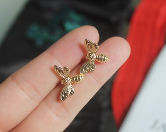 10pcs Real Gold Plated Bee earrings,Ear Stud, metal post earrings,Designer jewelry Finding, Earring diy,925 sterling silver ear stick