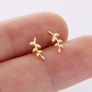 2pcs Sterling Silver Leaves Earrings Studs,Gold Leaves Earrings,Gold Olive Branch Earrings,Cartilage Earrings
