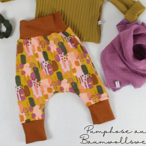 Bloomers made of cotton sweatshirt, pattern mix print with the following colors: cinnamon, ocher, lilac, fir, rose image 1