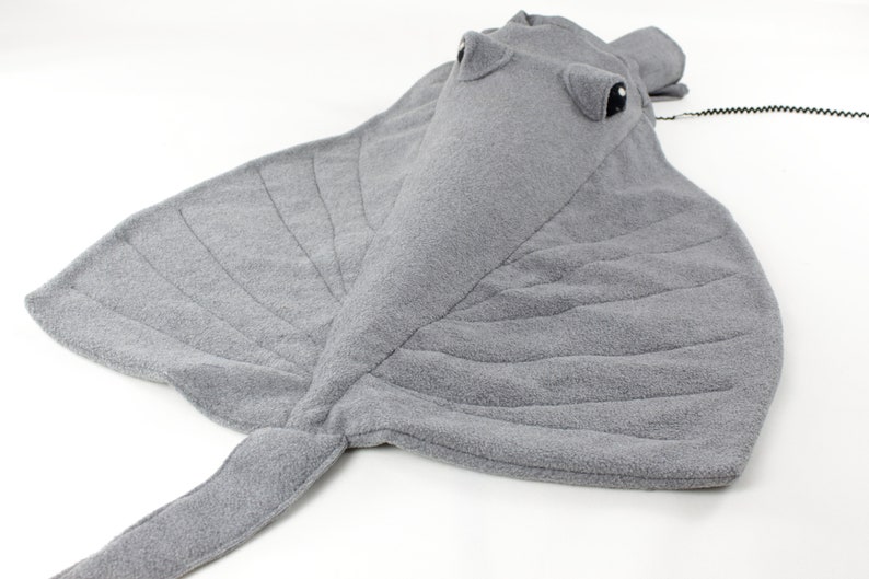 Sugar cone Stingray including blank, name embroidery and pillow filling possible image 6