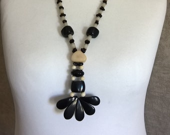black and white ethnic necklace in vegetable ivory entirely handmade (boho chic)