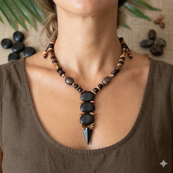 Collier berbère avec des boulles ancien en argent ste