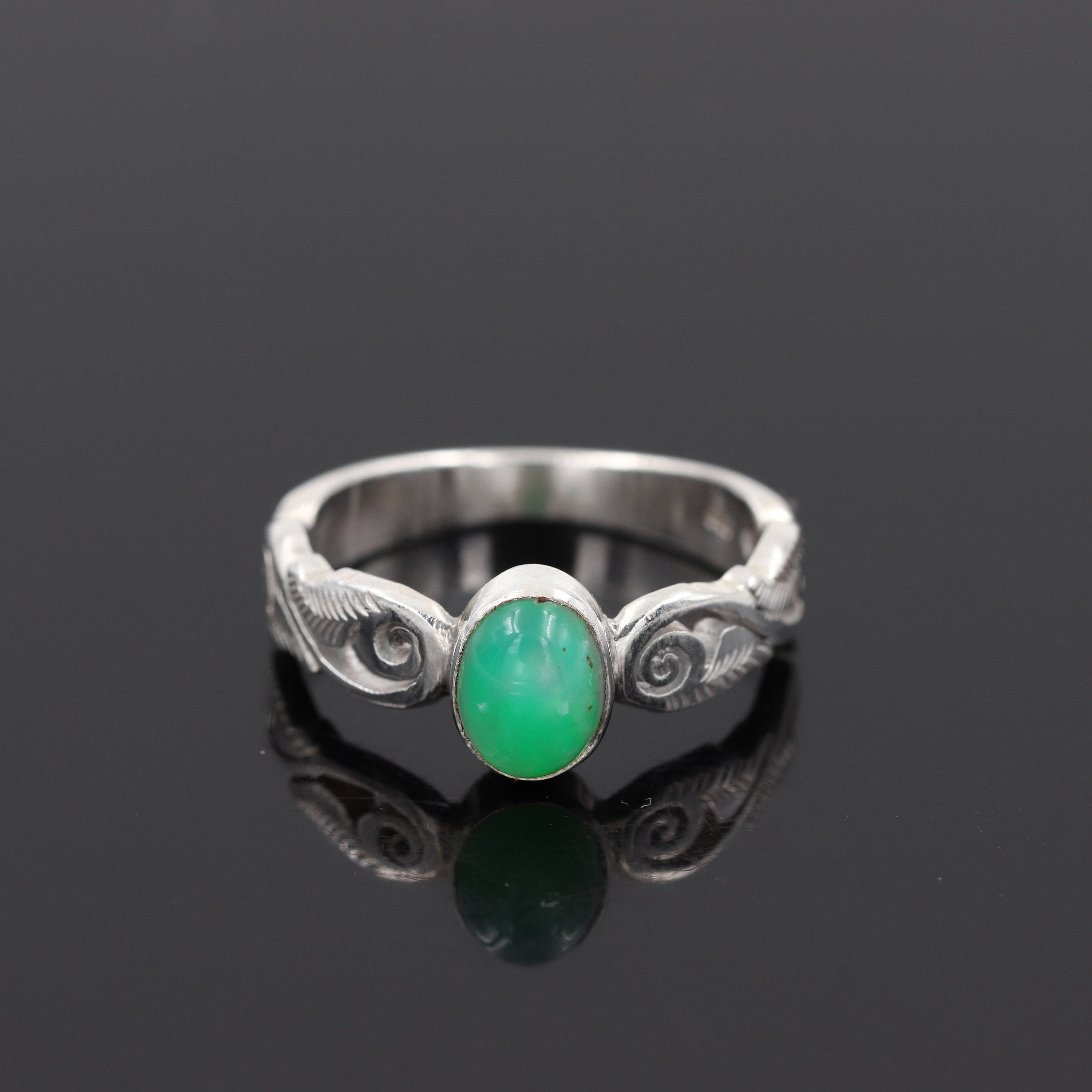 Small Green Ring. Jet Gemstone 925 Sterling Silver Ring. | Etsy