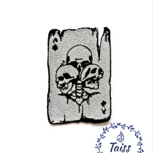 Spielkarte, Totenkopf-Patch, bestickter Aufnäher zum Aufbügeln, Skelett, Horror-Patch, Goth-Patch