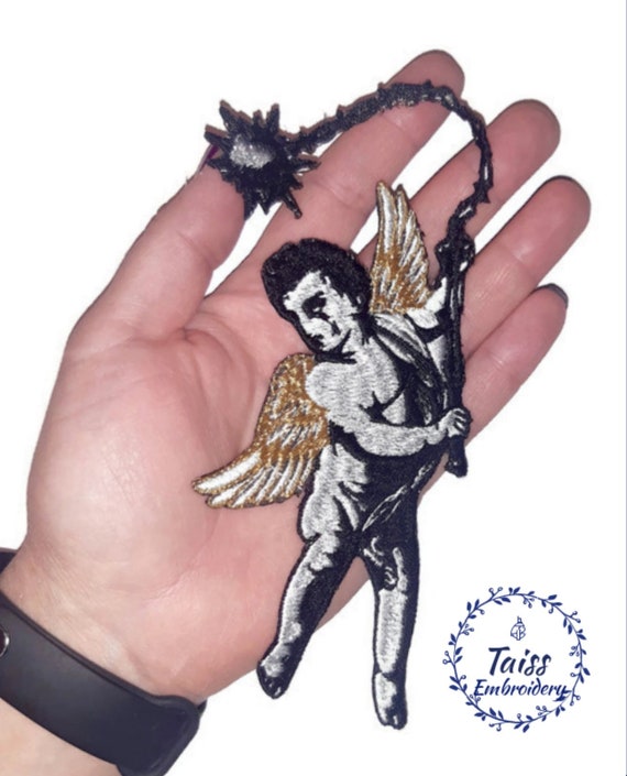 Esqueleto gótico con alas de ángel hierro en el parche de bordado MTCoffinz  Elegir tamaño -  España
