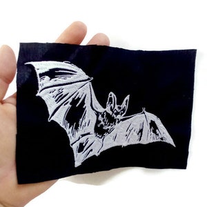 Bat, Goth patch, Embroidered sew on patch
