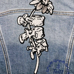 Rücken-Rücken-Blumen-Patch, Knochen zum Aufbügeln