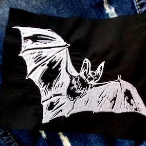 Bat Patch • Gothic fashion • Embroidered patches • witchy • sew on • punk patch • bird patches
