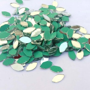  CHENRUI150pcs Petal Shaped Mirror Mosaic Tile Craft