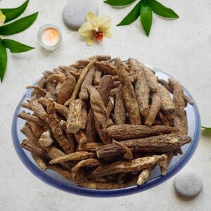 Atish Mithi Aconitum Palmatum-Raw Herbs-Ativisha Sweet-Atiwisha-Ateesh-Jadi Buti image 2