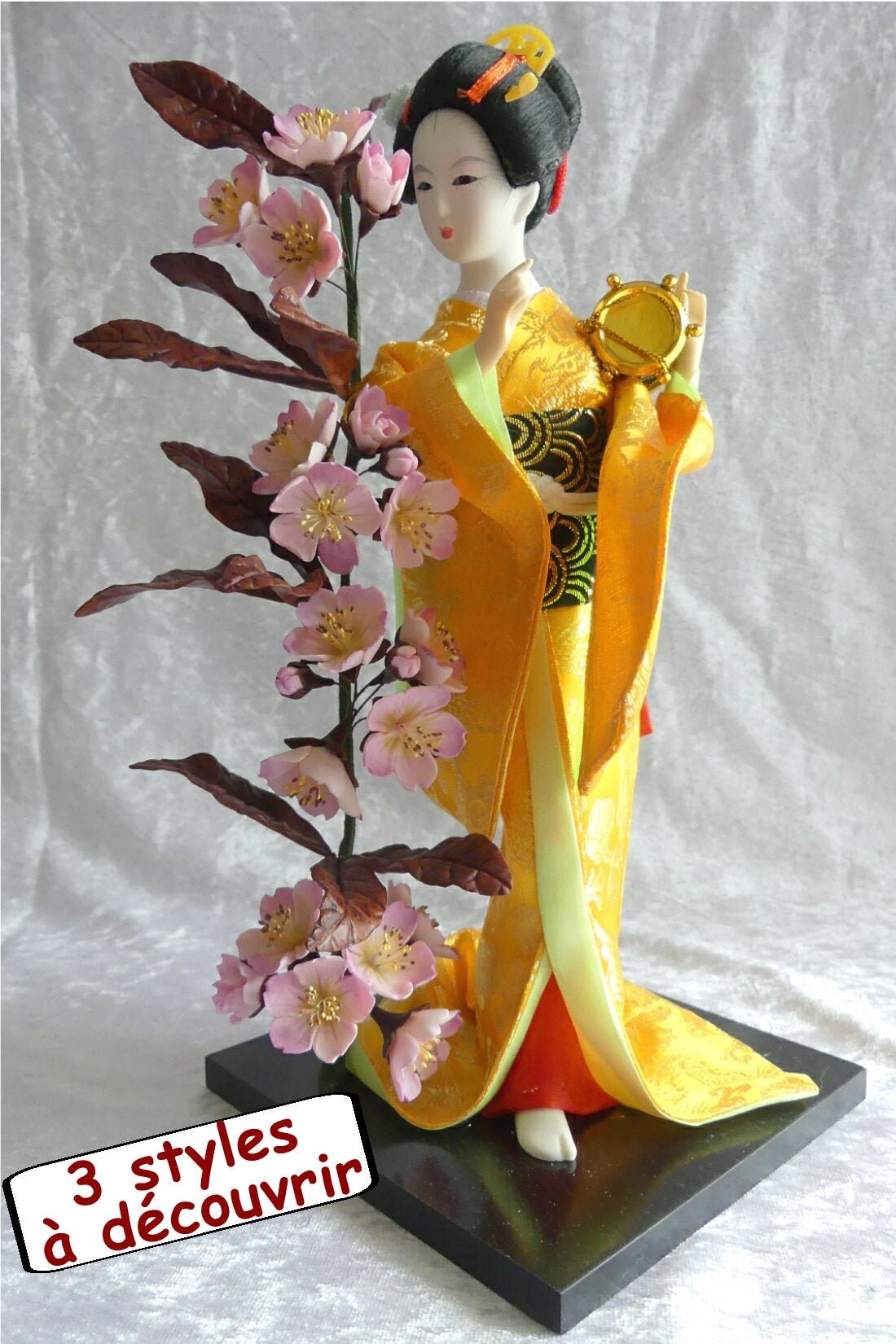 Geisha et Fleurs de Sakura