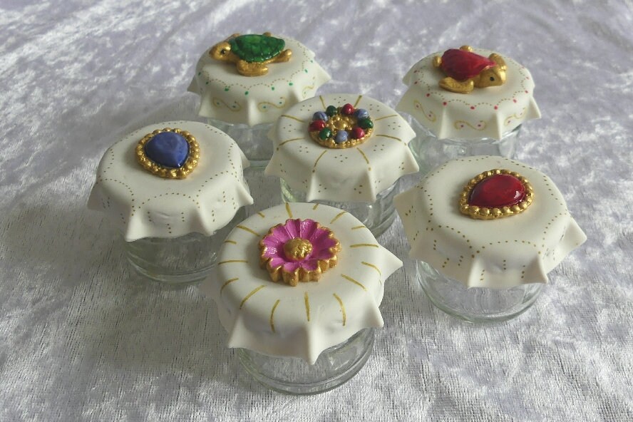 Bijou en Porcelaine Froide - Petit Pot