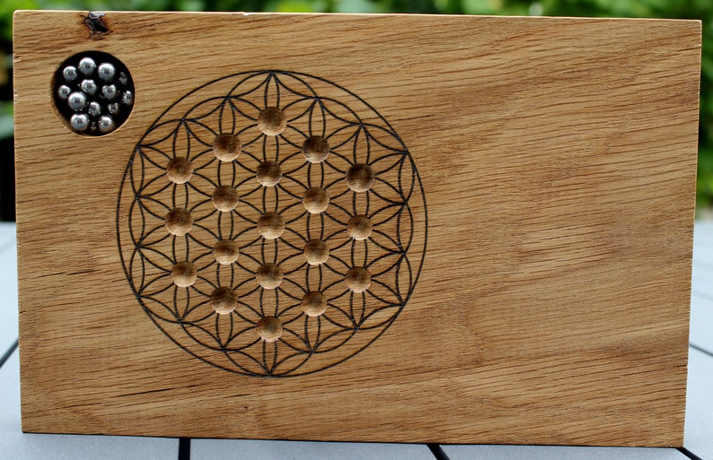 Flower of life solitaire game engraved on customizable wood image 6