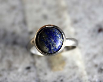 Bague lapis lazuli sur anneau inox