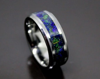 bague pierre d'azurite sur anneau de tungstène