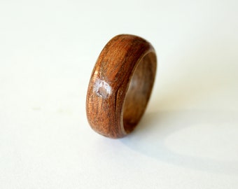 Walnut bramble wooden ring