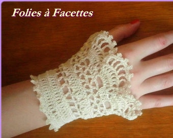 ruffled cuffs, romantic crochet mittens in ivory cotton, wedding cuff