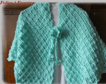 Châle au crochet en laine  aigue marine vert, cache épaules en laine acrylique, accessoire femme, étole, chale douceur,